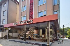 Address of Marina Executive Rooms