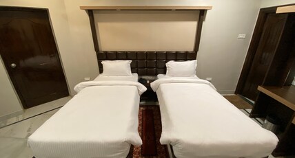 Aamba Residency Room Type - SUITE AC TWIN ROOM