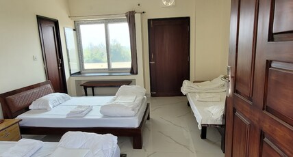 Light House Room Type - Premium Triple Bedded Room with Forest View R10