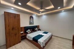 Address of THE RAMAYANA HOTEL