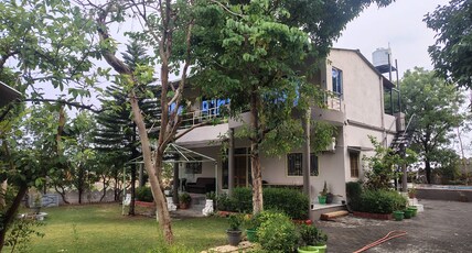Crown Villa |Entire 5 BHK with Private Pool Room Type - Crown Villa |Entire 5 BHK with Private Pool