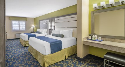 Best Western Antelope Inn & Suites Room Type - 2 Queen Beds, Non-Smoking, Microwave And Refrigerator, Wi-Fi, Full Breakfast