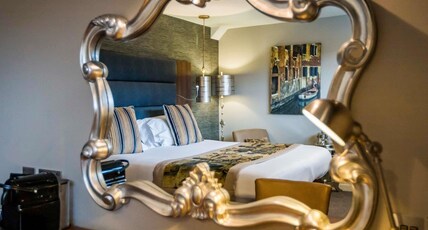 Mercure Milton Keynes Abbey Hill Hotel Room Type - Privilege Double Room