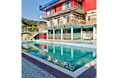 HOTEL WATER LAND