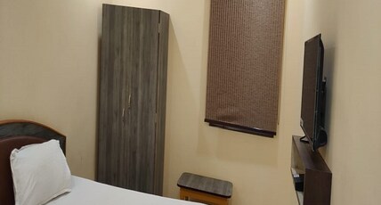 Hotel Sagar Inn Room Type - Deluxe Double