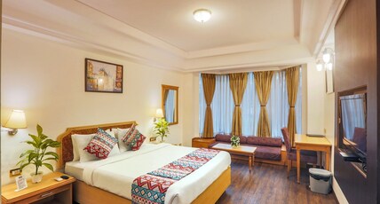 Dee Marks Hotel & Resort Delhi Airport Room Type - Premium Dee Marks Hotel & Resort Delhi Airport Room Type - Premium