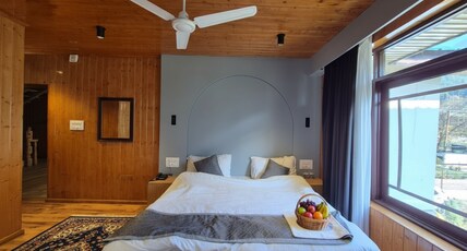 Hotel Divine Pahalgam  Room Type - Premium Room
