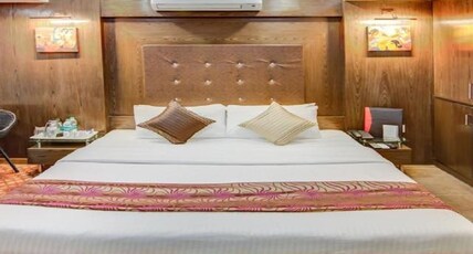 HOTEL SPENCER Room Type - Super Deluxe
