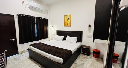 Pushkar Stay Hostel | Rooms & Dorms Room Type - Superior double bed ac room with balcony
