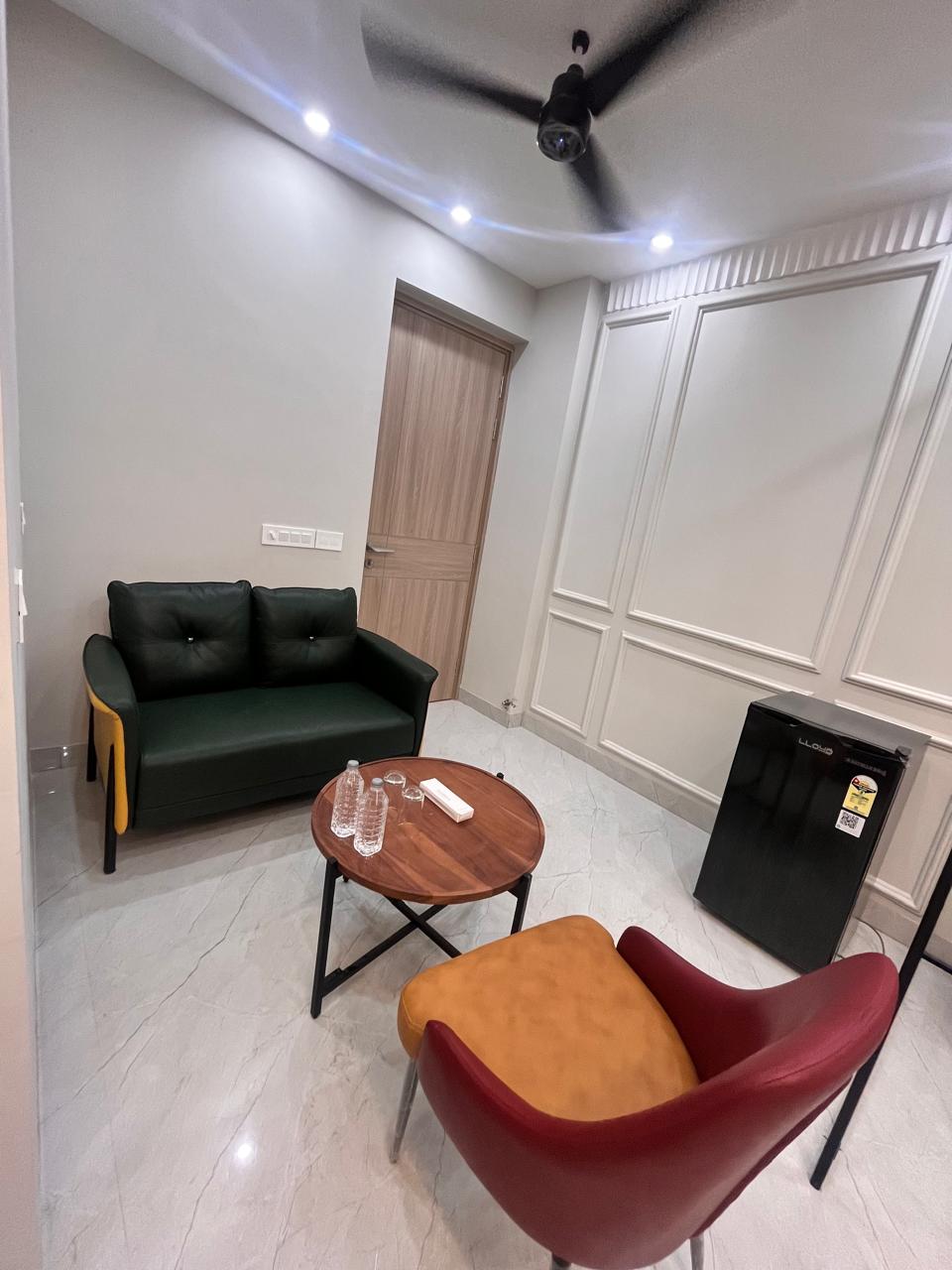 Couple Friendly Studio Apartment in Sector 42 - Tap to explore photos