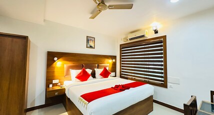 Hotel City Palace Residency Room Type - Deluxe Ac Differently Abled
