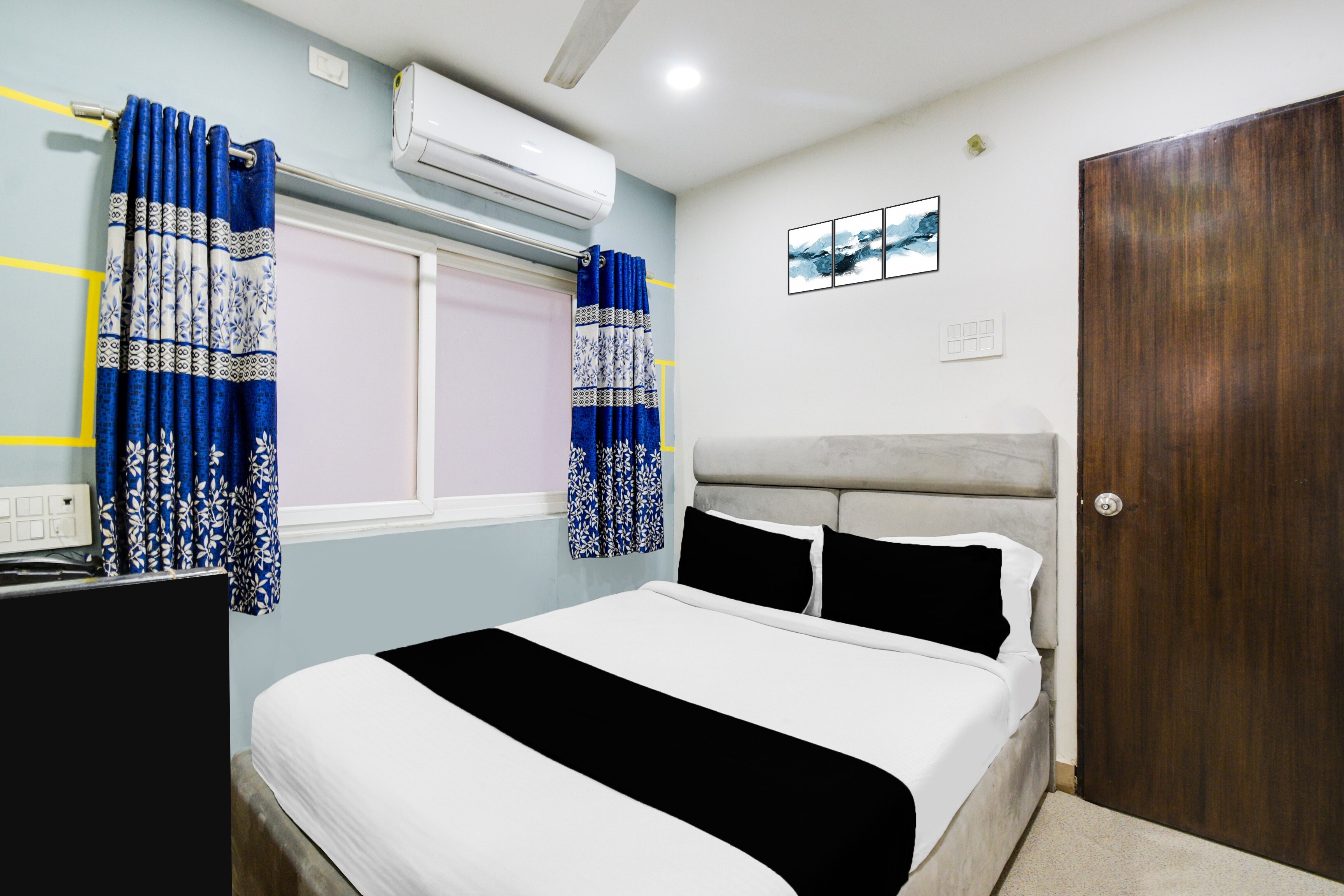 Jkc Resort Rates Super Townhouse HITEC City Metro Station Formerly JKC Grand Hotel ...