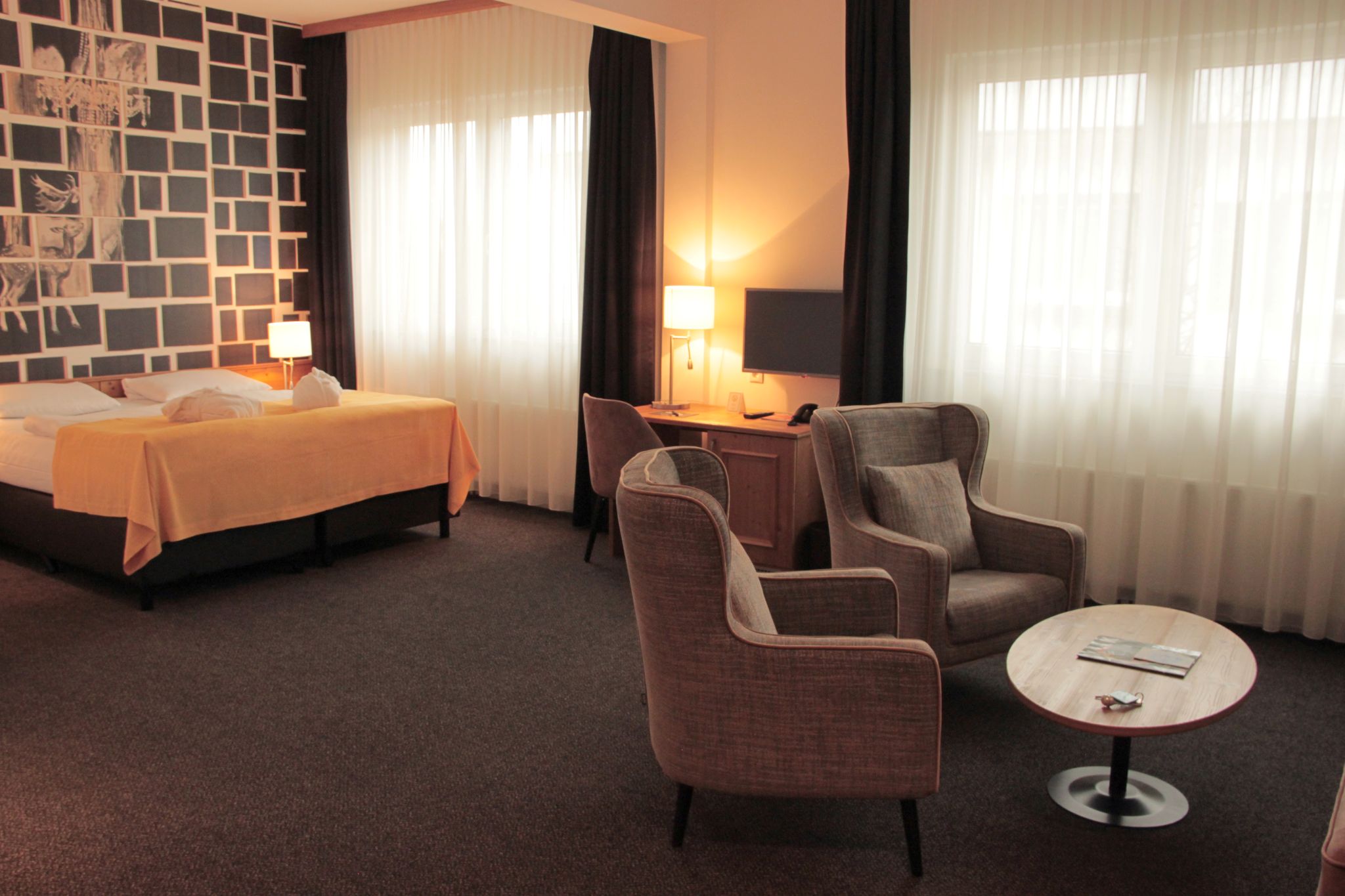 Van der Valk Hotel Hamburg-Wittenburg - Tap to explore photos