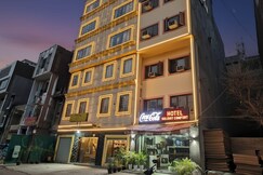 Hotel Holiday Comfort - 800 mts from Jallianwala Bagh