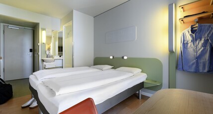 ibis budget Muenchen City Olympiapark Room Type - TWIN ROOM WITH TWIN BEDS