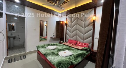 Hotel Chachoo Palace Room Type - Double Delux Room with Private Bathroom