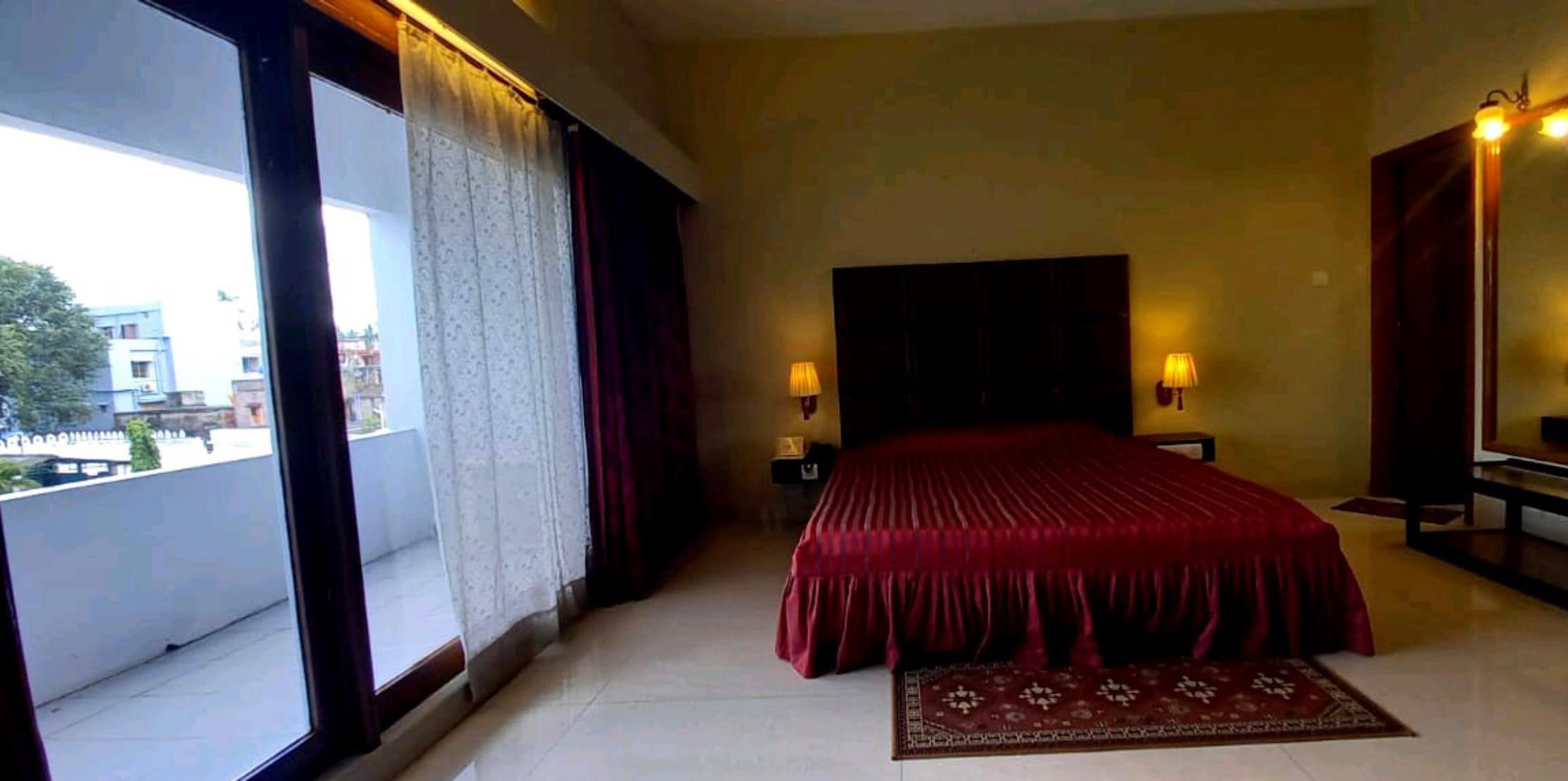 AKBARI CONTINENTAL HOTEL - Tap to explore photos