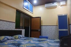Puri Trip Homestay Located 50 Meters From Jagannath temple Lions Gate