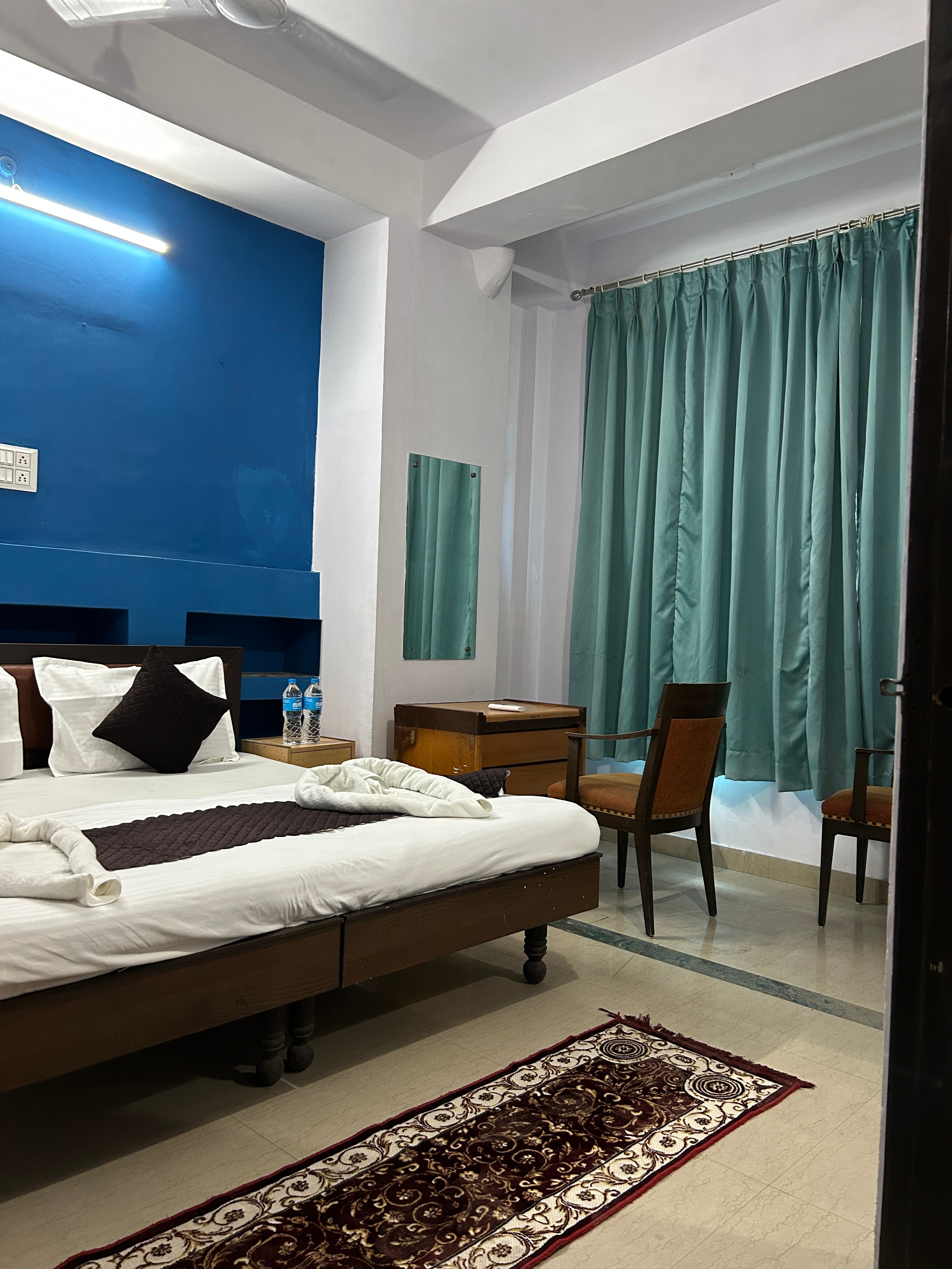 Hotel Moomal Residency - Tap to explore photos
