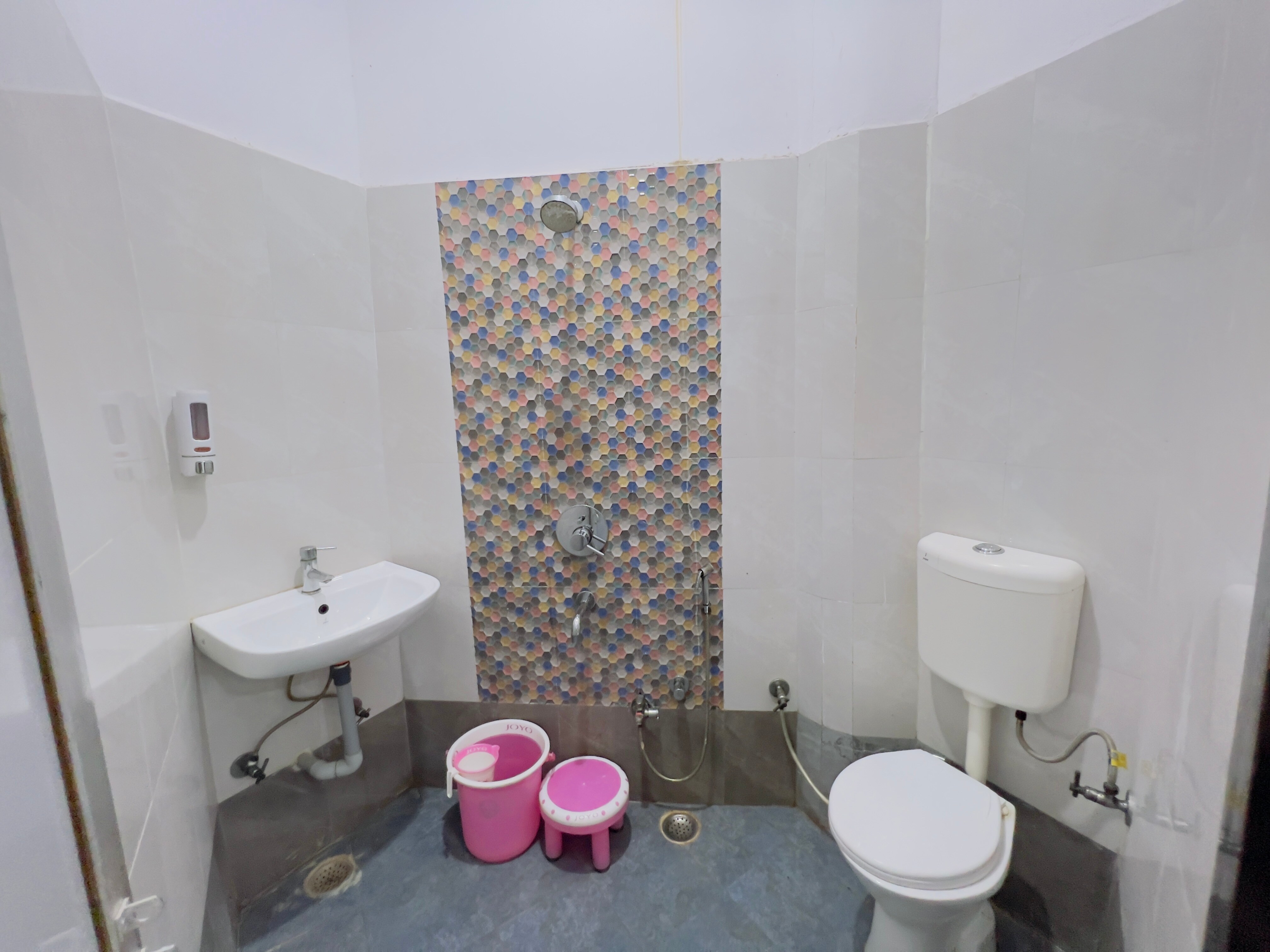 Hotel Alok Residency - Tap to explore photos