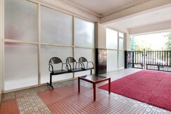 Hotel O SLN Homes