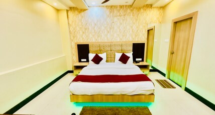 Hotel Shankara Residency Room Type - Deluxe Room