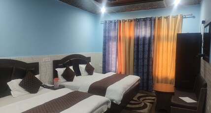 Hotel Shiv Residency & Restaurant Room Type - Family Room