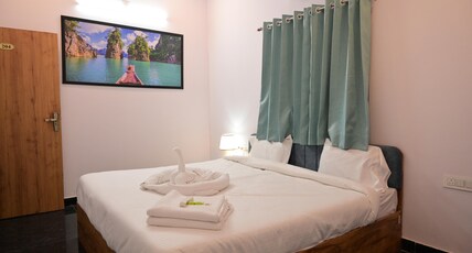 Raj Palace Room Type - Luxury Deluxe Room