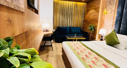 Hotel Shiva Intercontinental Room Type - Suite with City View Hotel Shiva Intercontinental Room Type - Suite with City View