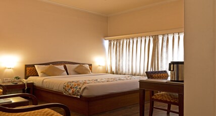 Hotel Crystal Palace Room Type - Classic Room