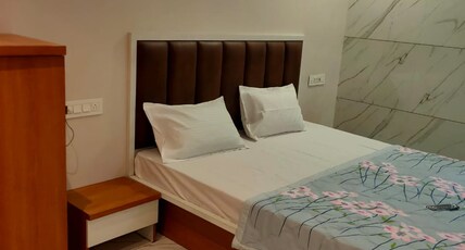 HOTEL JANTA INN Room Type - DELUXE DOUBLE ROOM