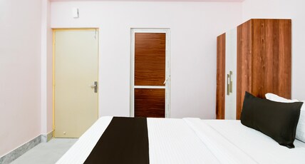 Hotel O Ecopark Kolkata Room Type - Classic