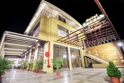 Hotel Sonash by Golden Treat