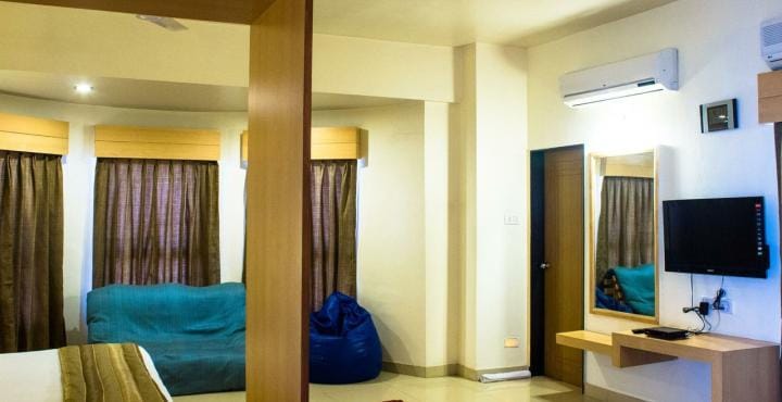 Phoenix Hotel, Pune - Tap to explore photos