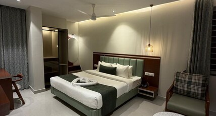 MR SUITES Room Type - Deluxe Non AC
