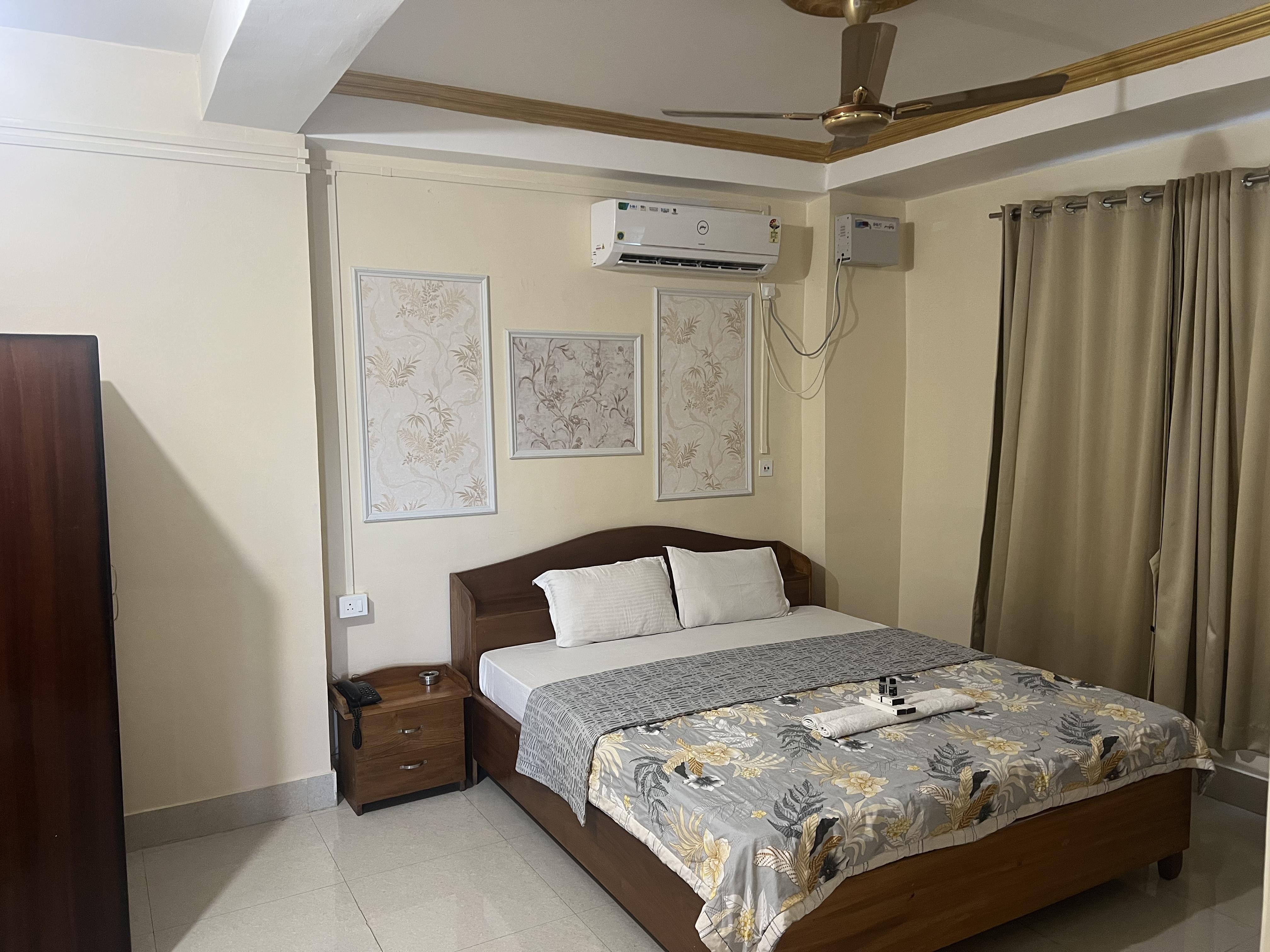 Rabde Guest House - Tap to explore photos