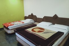 Hotel Maan Palace Mahabaleshwar