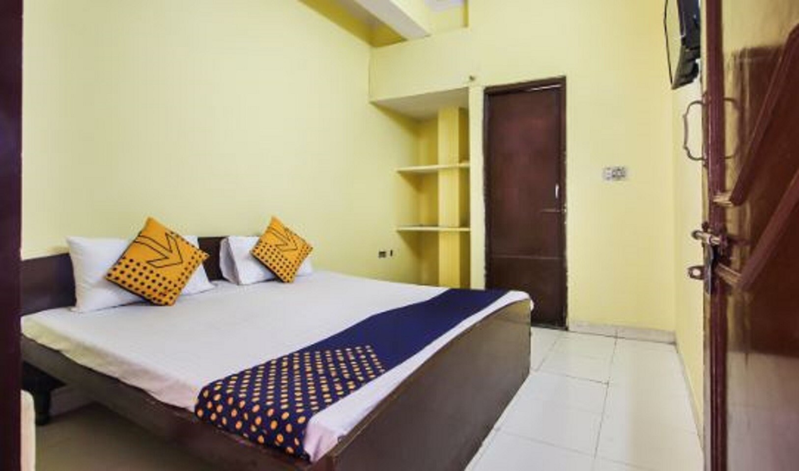 HOTEL KAVYA - Tap to explore photos