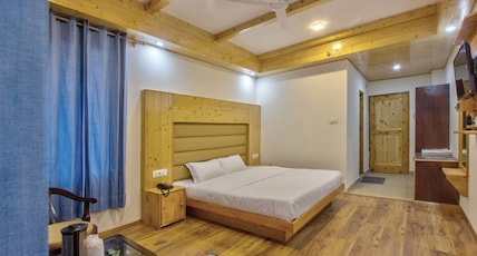 HOTEL MANALI BOUTIQUE Room Type - Deluxe Room without Balcony HOTEL MANALI BOUTIQUE Room Type - Deluxe Room without Balcony