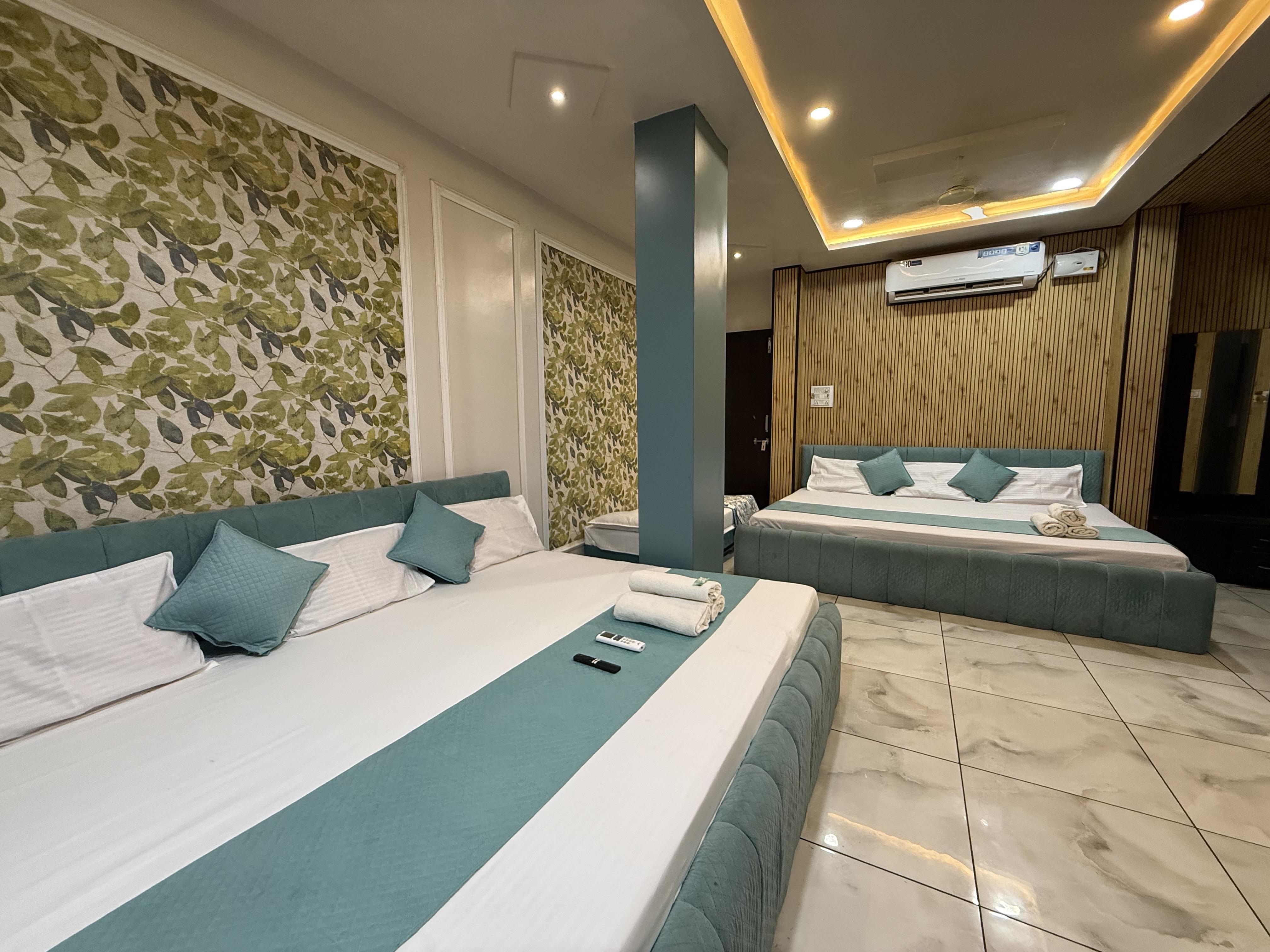 hotel krishna palace - Tap to explore photos