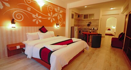 Hotel City Inn @ Fewa Lake Room Type - Family Suite - City View
