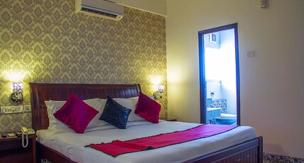Orchid Suites Room Type - Luxury Suite