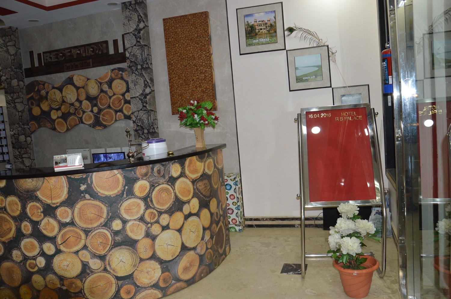 Main gallery