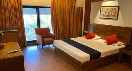 Hotel Broadway Room Type - LUXURY ROOM