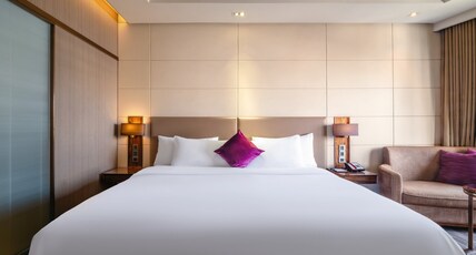 Crowne Plaza KUNMING CITY CENTRE  Room Type - 1 King Premium