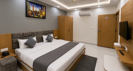 Hotel Bhagya Room Type - Deluxe Room