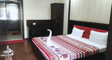 Hotel Tanya Palace Room Type - Premium Room