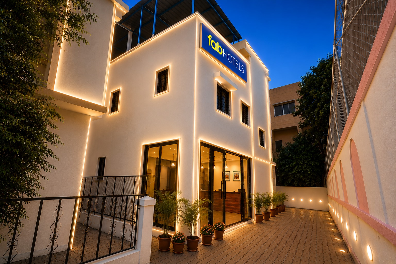 FabHotel The G Stay - Tap to explore photos