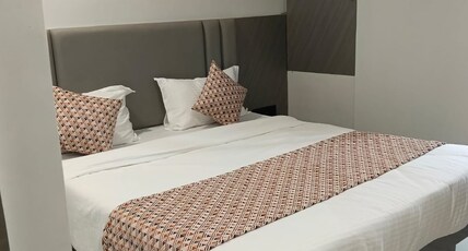 Hotel Grand Shivaay Room Type - Deluxe Room