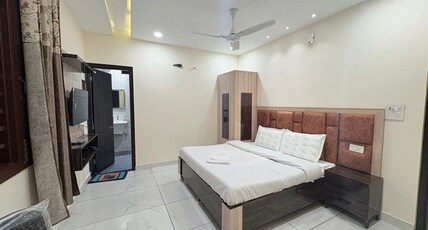 Hotel G-3 Room Type - Super Deluxe Room